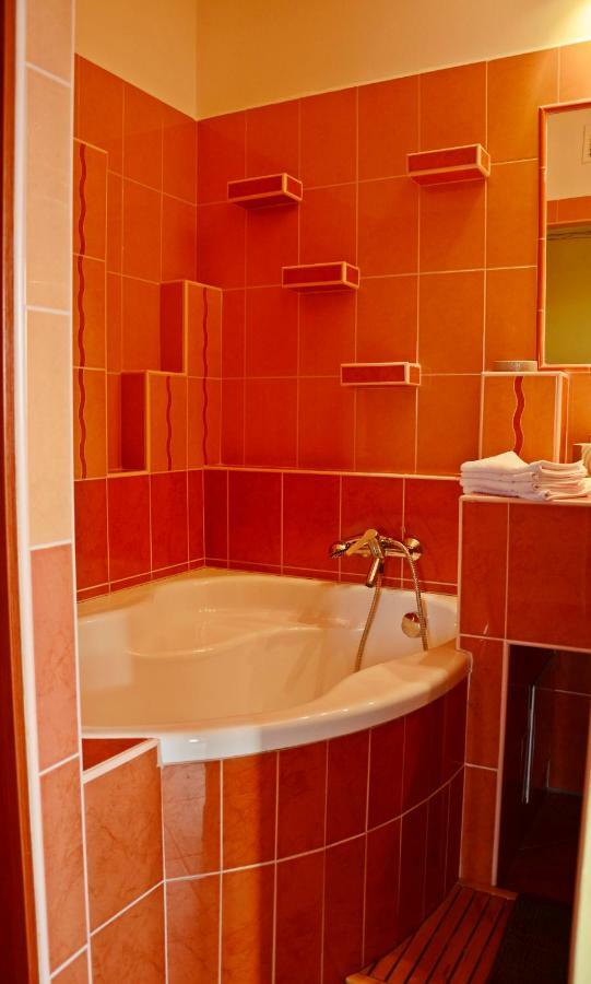 Panorama View Family Apartment Veszprem Luaran gambar